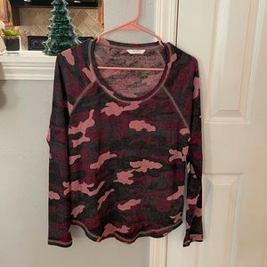 Pink camo lucky thermal shirt